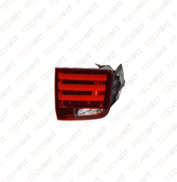 BMW 5 Series F10 Фонарь задний внутренний правый BMW 5 серия F10 QF21M00095 2010-2013 TECHWIT