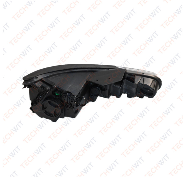 Hyundai Elantra VI фара передняя левая Halogen 92101F2500 Хёндай Элантра VI 2018- TECHWIT