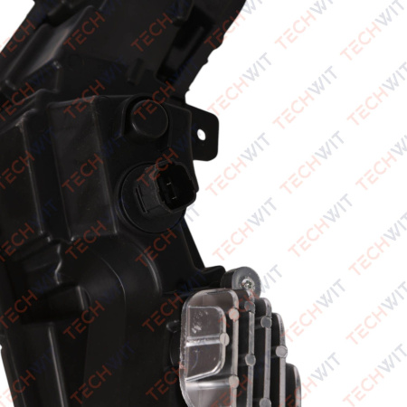 Haval Jolion фара противотуманная правая 4137101XST01A 2021-2024 TECHWIT