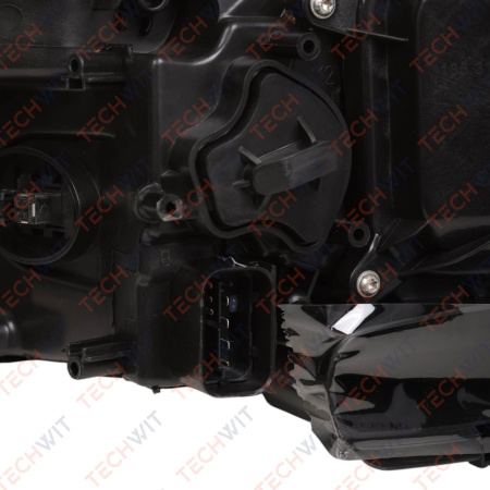 BMW 5 F18 фара передняя правая 63117343912 2013-2018 TECHWIT
