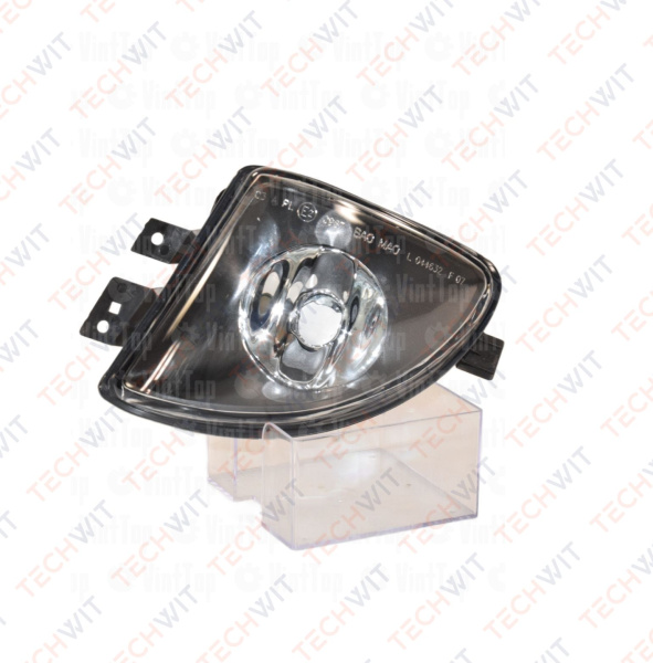BMW 5 F10 фара противотуманная левая glass 63177216887 БМВ 5 F10 2010-2013 TECHWIT