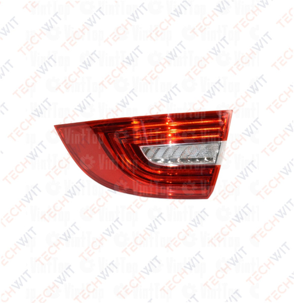 Skoda Superb фонарь задний внешний правый 3T0945096 Шкода Суперб 2013- TECHWIT